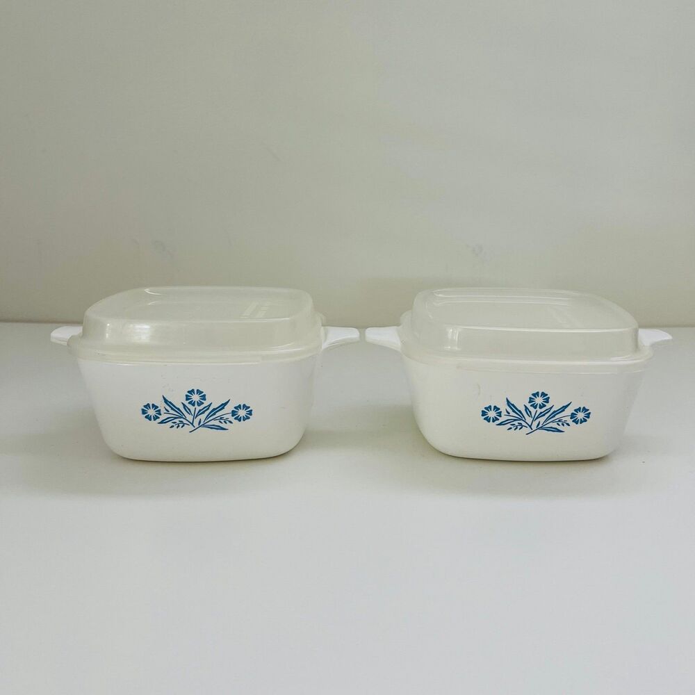 CORNING WARE Blue Corn Flower Casserole Dish P-43-B 22 oz With Plastic Lids
